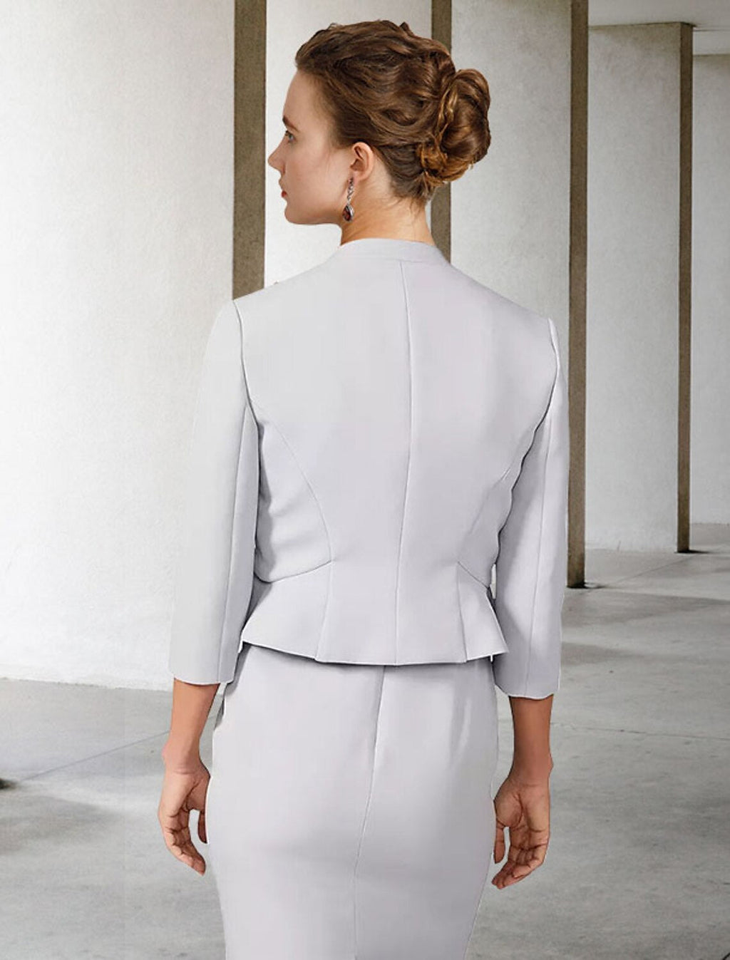Two Piece Sheath / Column Mother of the Bride Dress Church Elegant Jewel Neck Knee Length Short Sleeve Short Jacket Dresses with Appliques