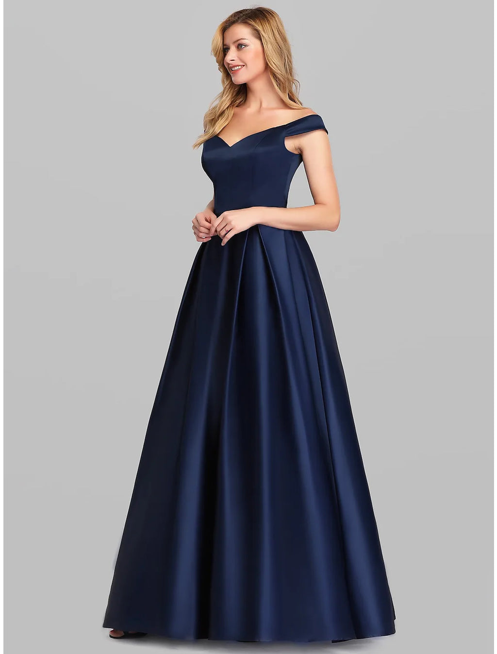 Evening Gown Elegant Luxurious Dress Wedding Guest Floor Length Sleeveless Plunging Charmeuse with Ruched