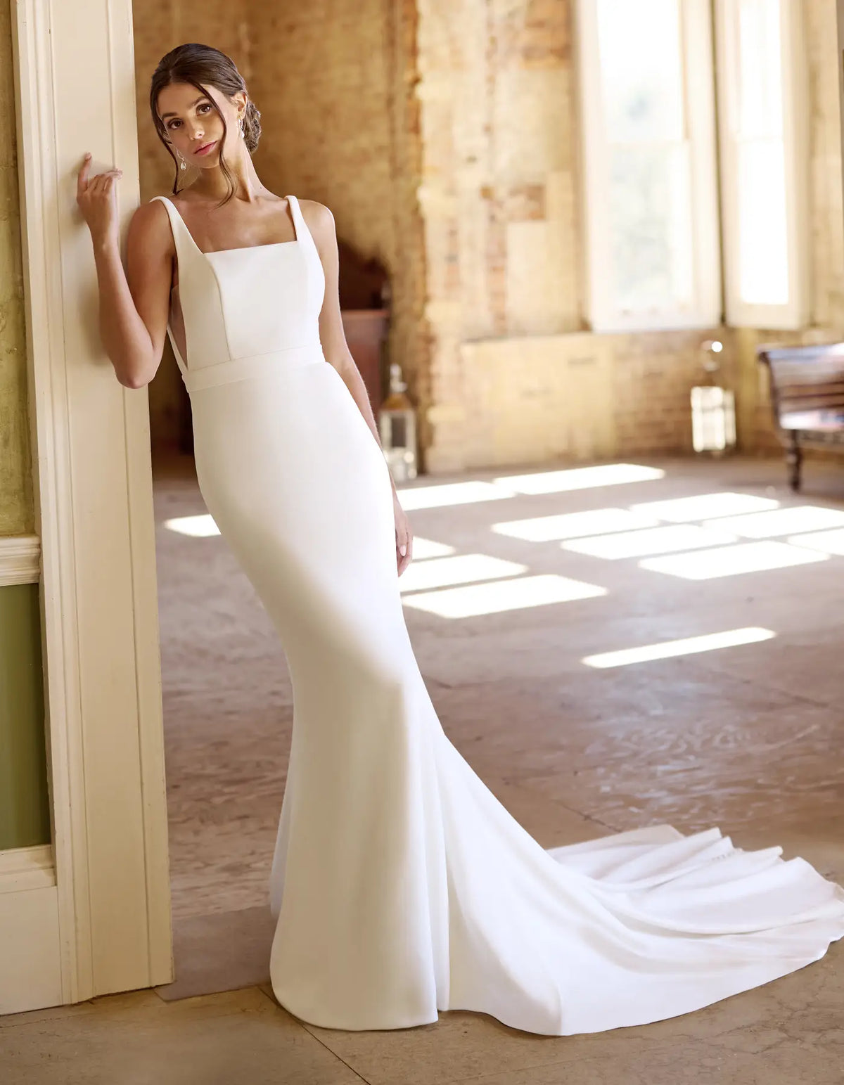 a low back sheath gown