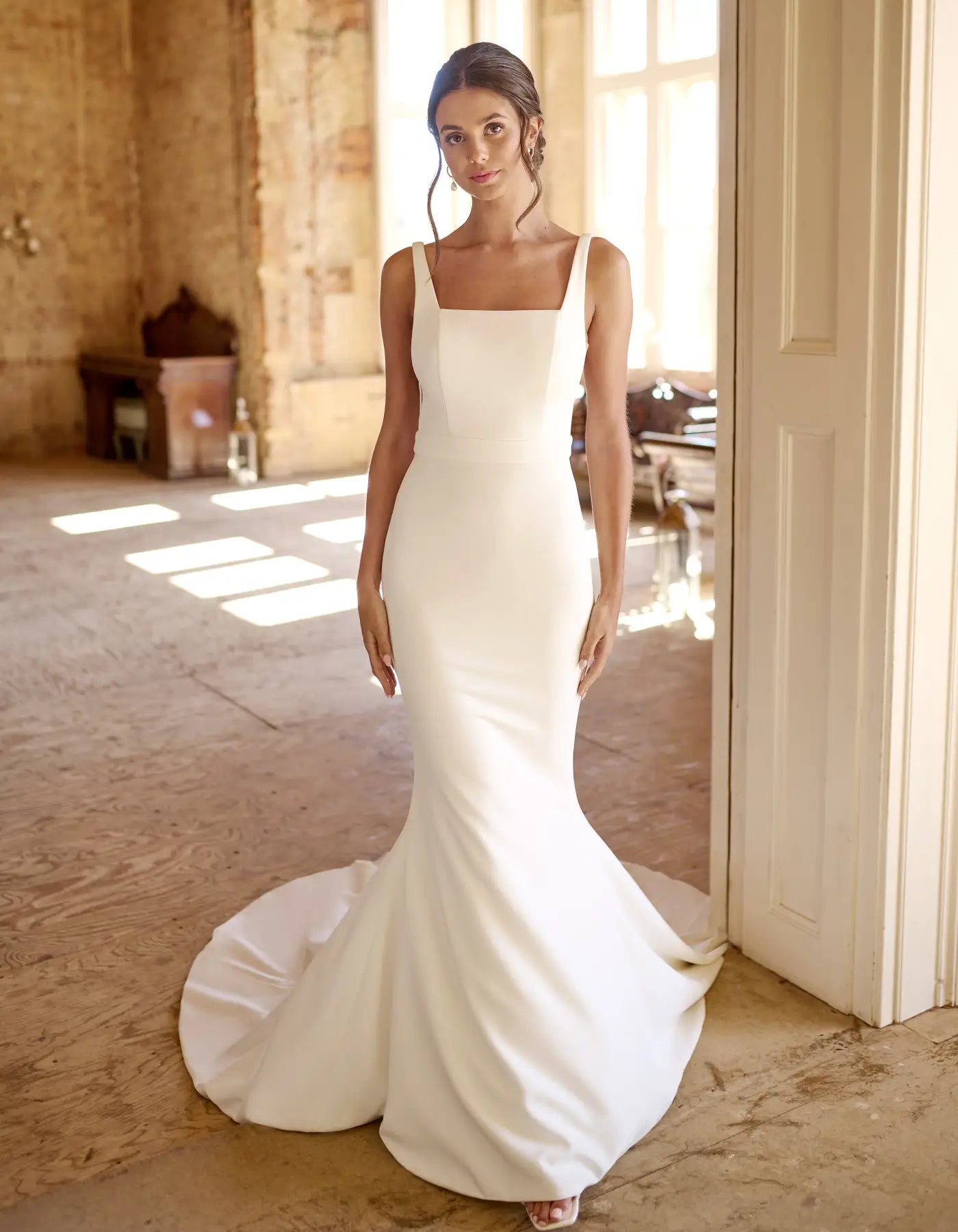 a low back sheath gown