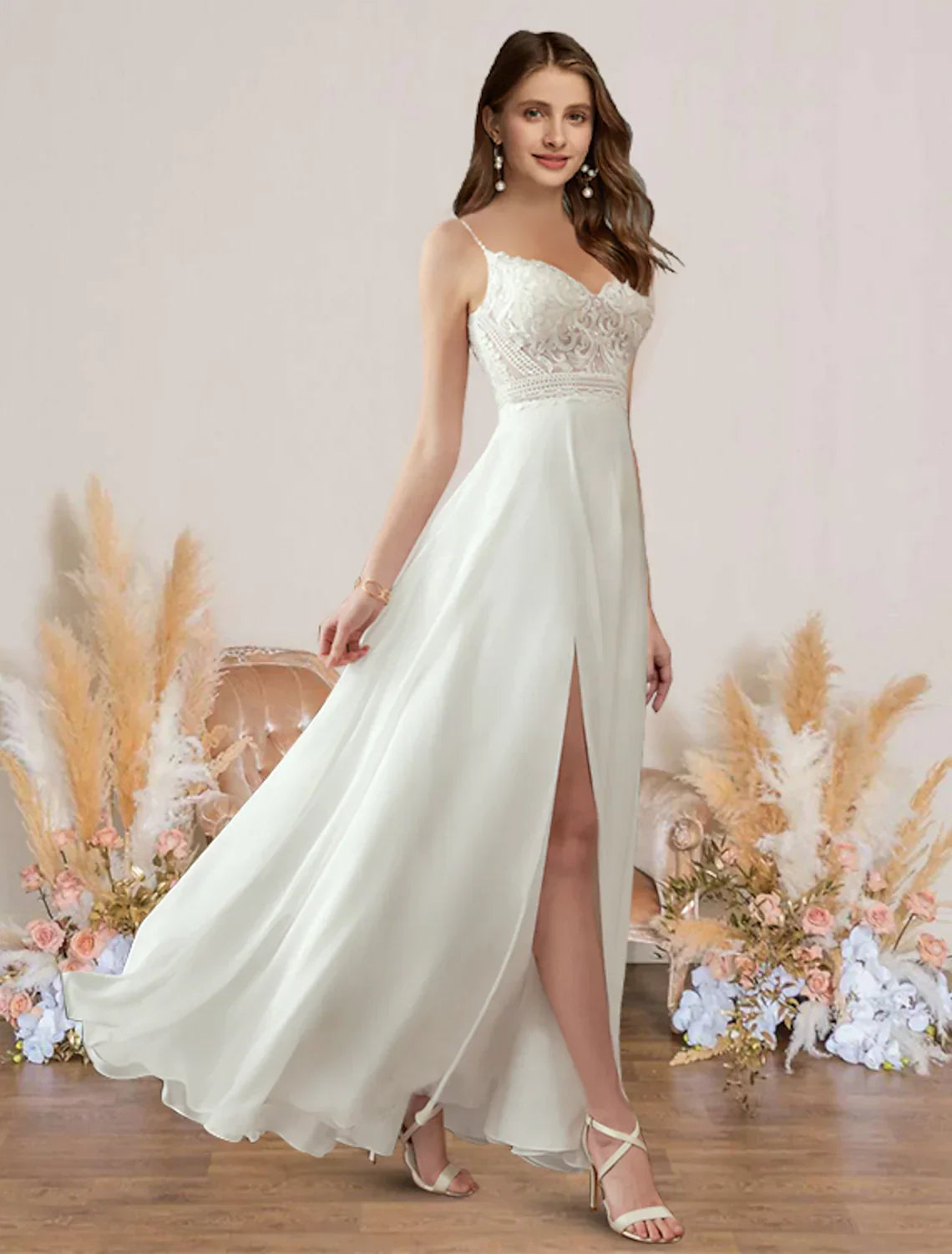 Beach Dresses Floor Length A-Line Sleeveless Strap V Neck With Pleats Appliques