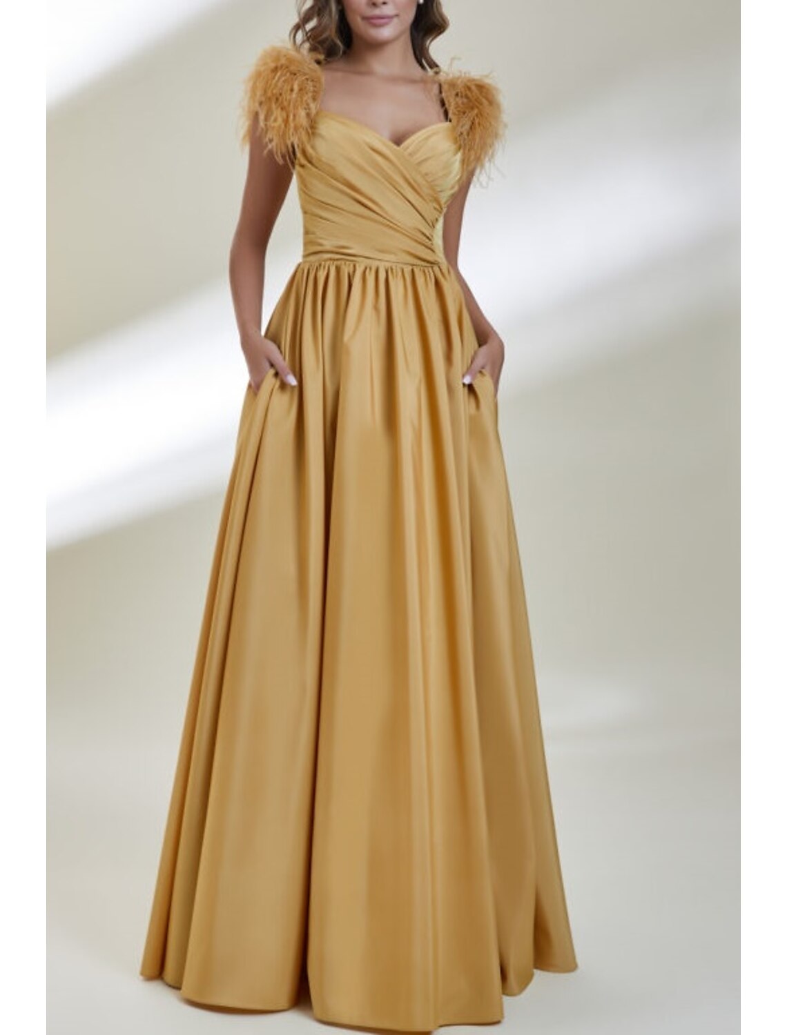 Evening Gown Elegant Dress Formal Prom Floor Length Sleeveless Sweetheart with Feather Ruched