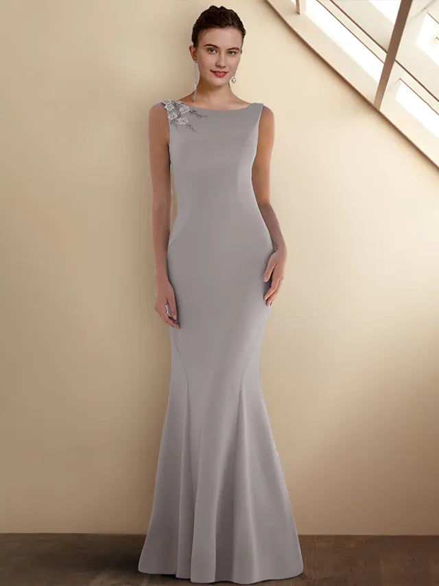 Mother of the Bride Dress Elegant Sleeveless Short Dresses with Appliques