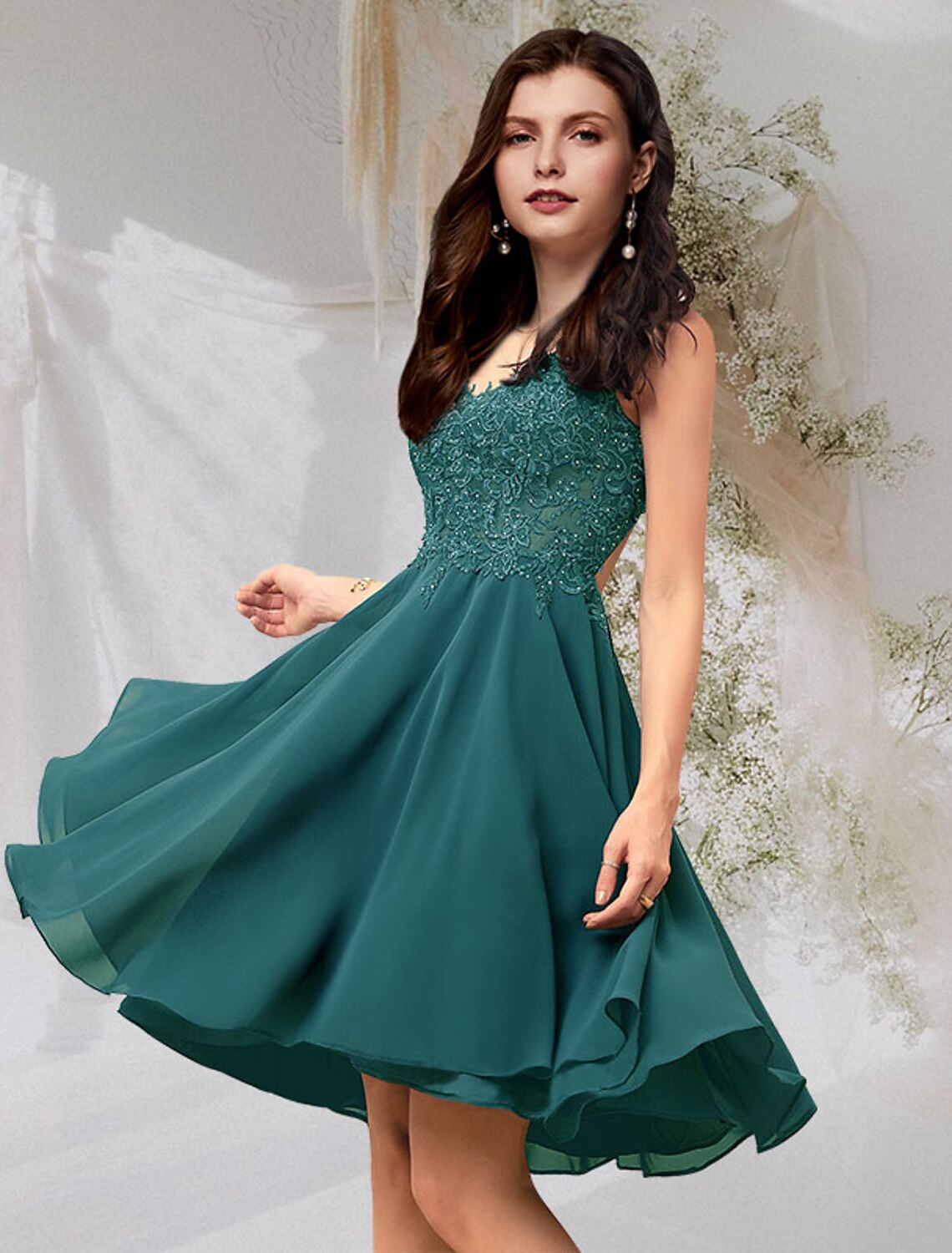 Cocktail Dresses Flirty Dress Homecoming Graduation Short / Mini Sleeveless V Neck Backless with Beading