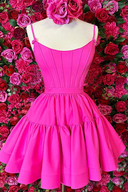 Luxurious Red A-Line Halter-Neck Sleeveless Open-Back Mini-Length Homecoming Dress
