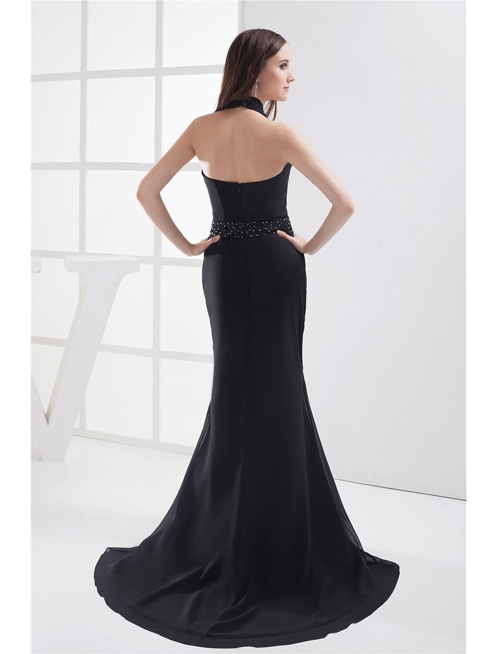 Evening Gown Elegant Dress Formal Evening Court Train Sleeveless Halter with Beading