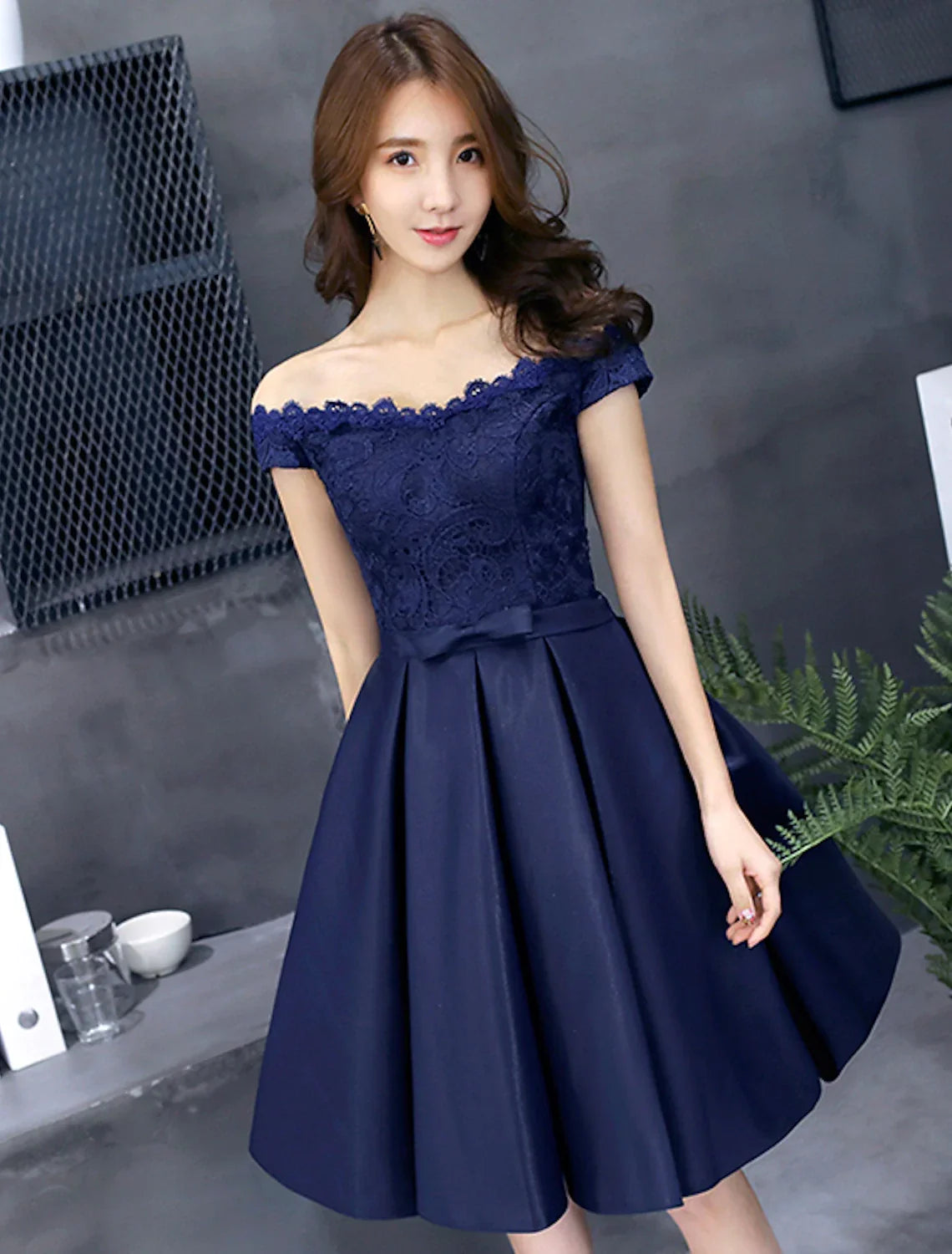 Floral Cocktail Party Prom Dress Off Shoulder Sleeveless Short / Mini with Pleats