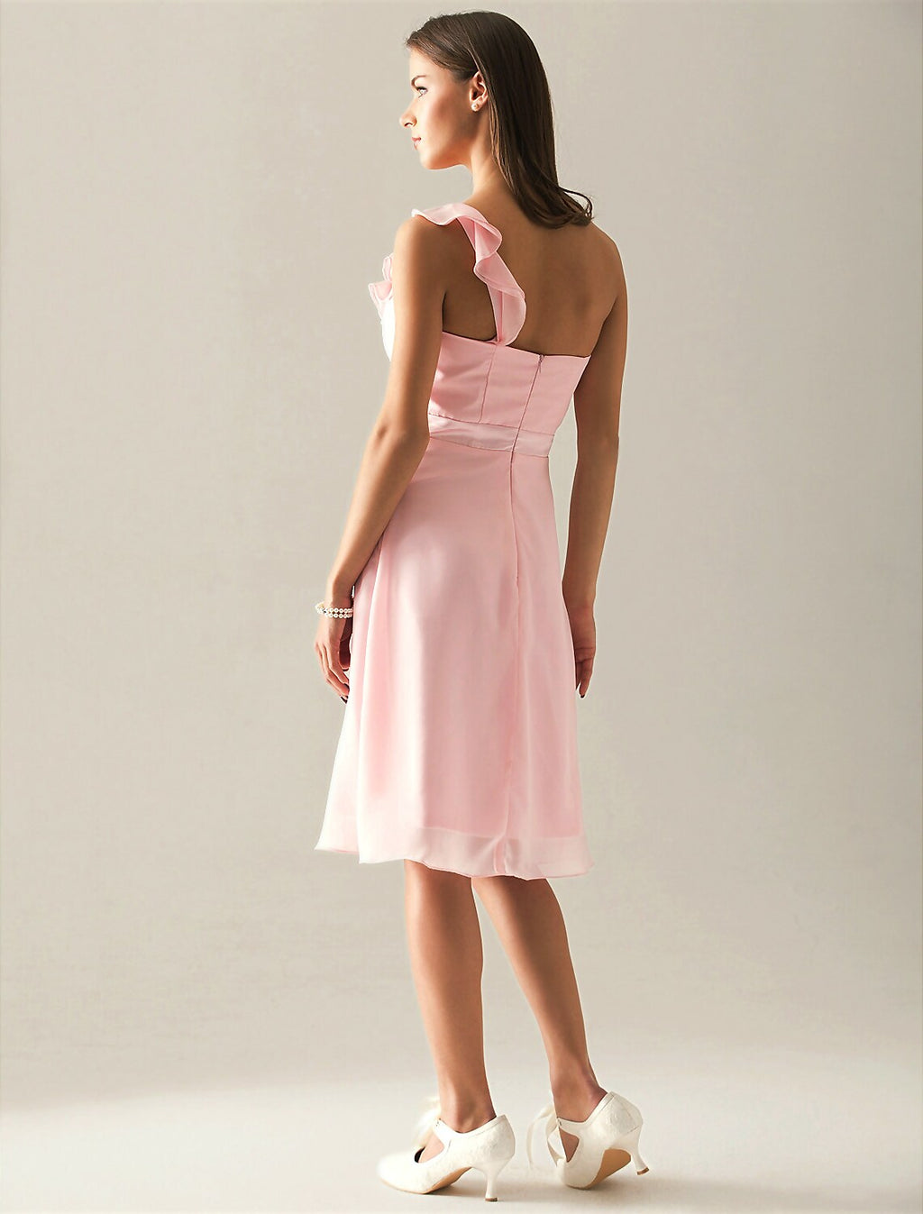 Bridesmaid Dress One Shoulder Sleeveless Elegant Knee Length with Side Draping