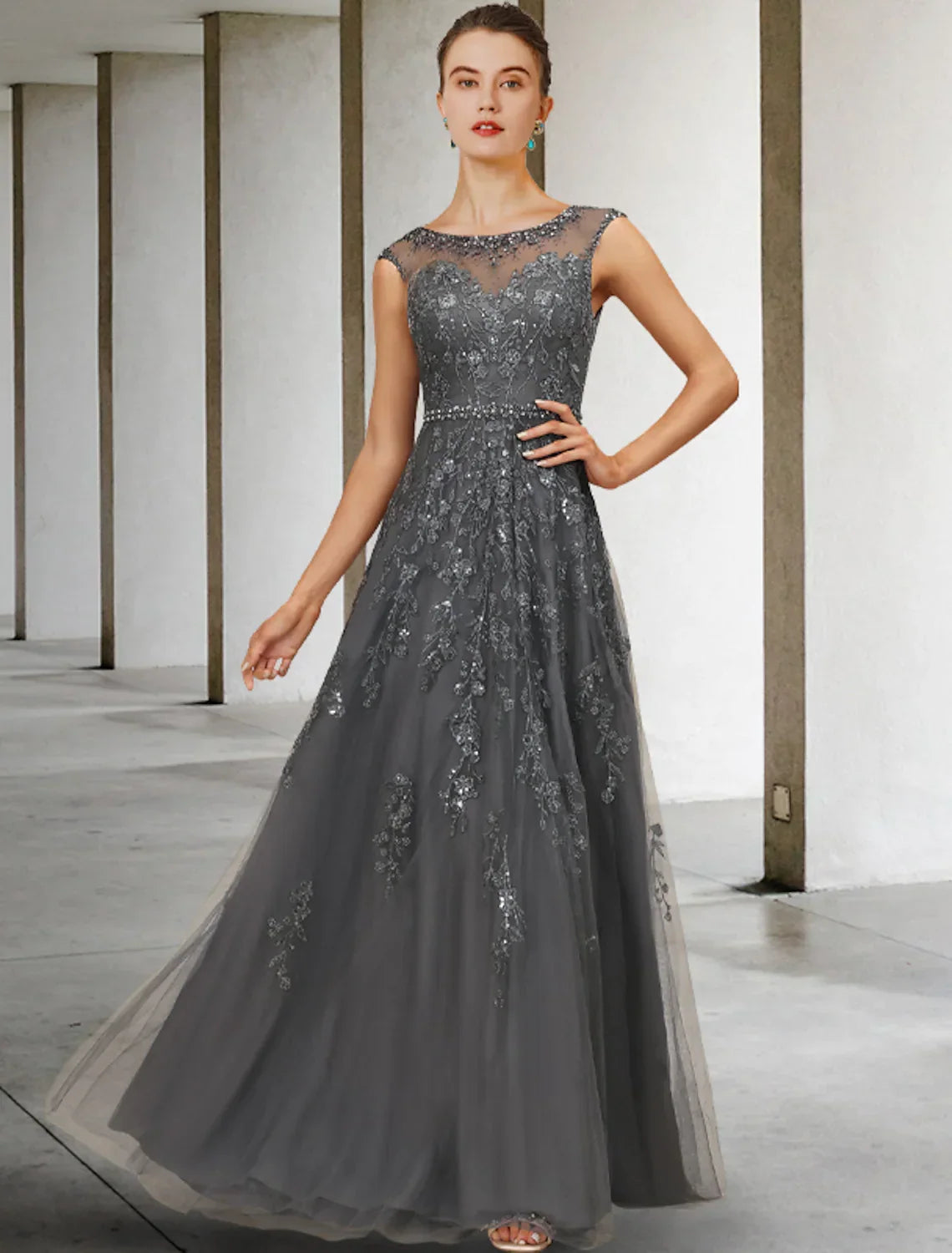 Mother of the Bride Dress Luxurious Elegant Floor Length Sleeveless with Sash Ribbon Beading