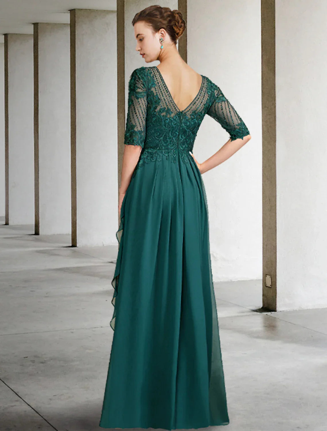 Mother of the Bride Dress Luxurious Elegant Jewel Neck Floor Length Half Sleeve with Pleats Beading Appliques