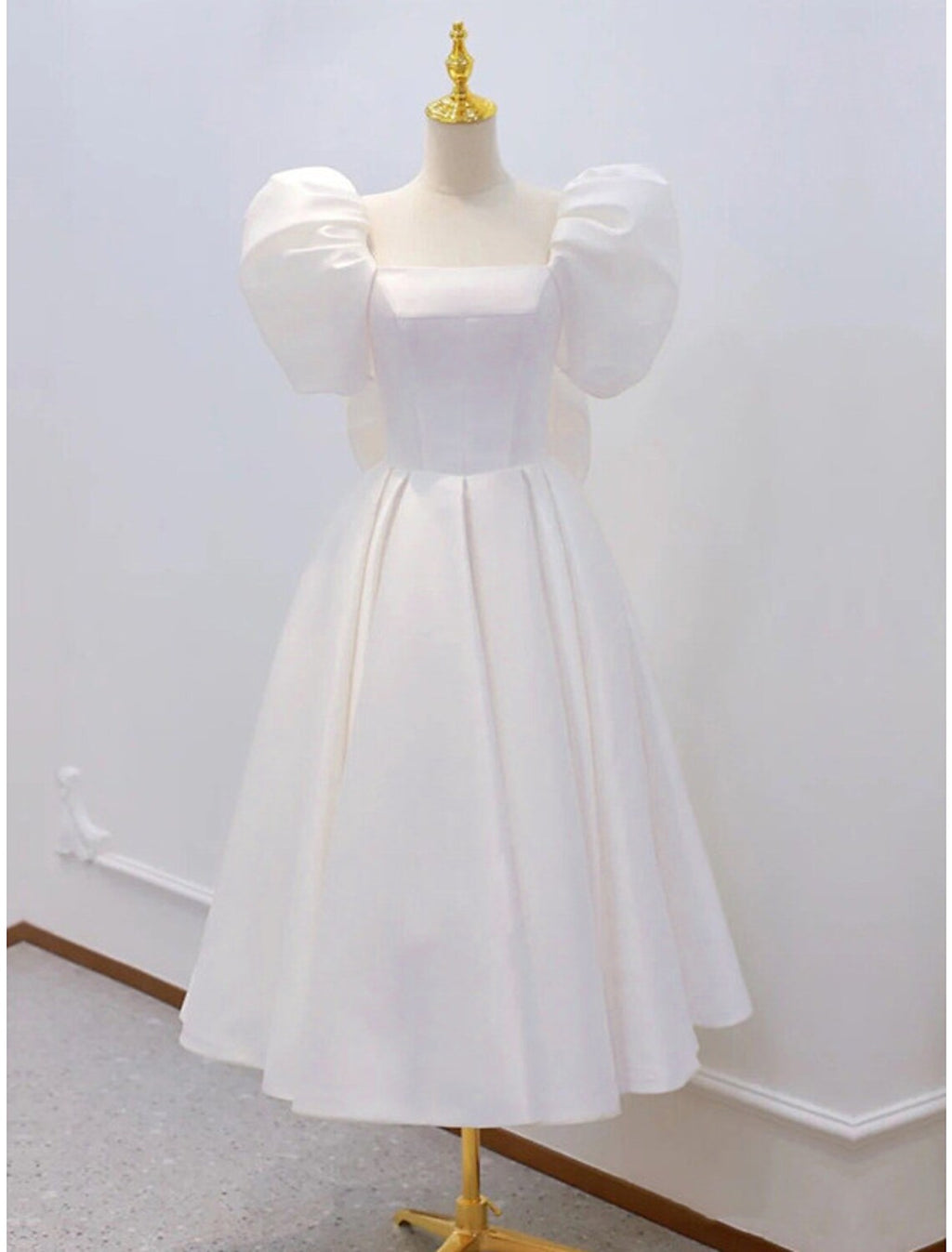 White Bridal Little Dresses Wedding Dresses Knee Length A-Line Short Sleeve Square Neck With Bow