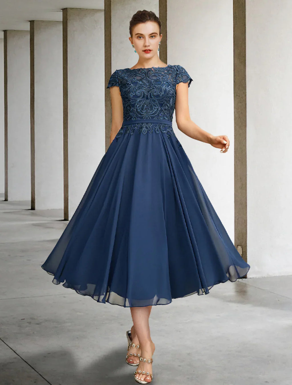 Mother of the Bride Dress Luxurious Elegant Pleats Appliques