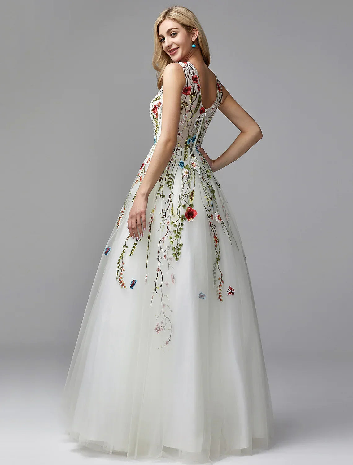 Floor Length Sleeveless V Neck with Embroidery Appliques