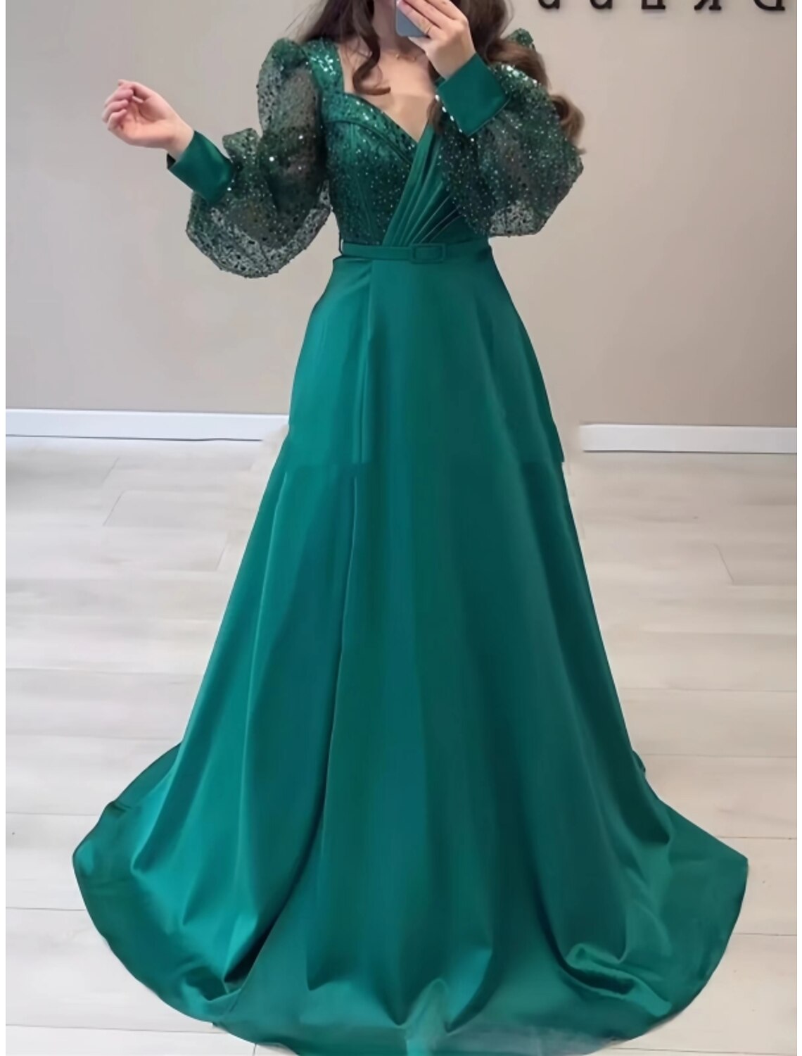 Evening Gown Elegant Dress Formal Fall Sweep / Brush Train Long Sleeve V Neck with Glitter Pleats Strappy