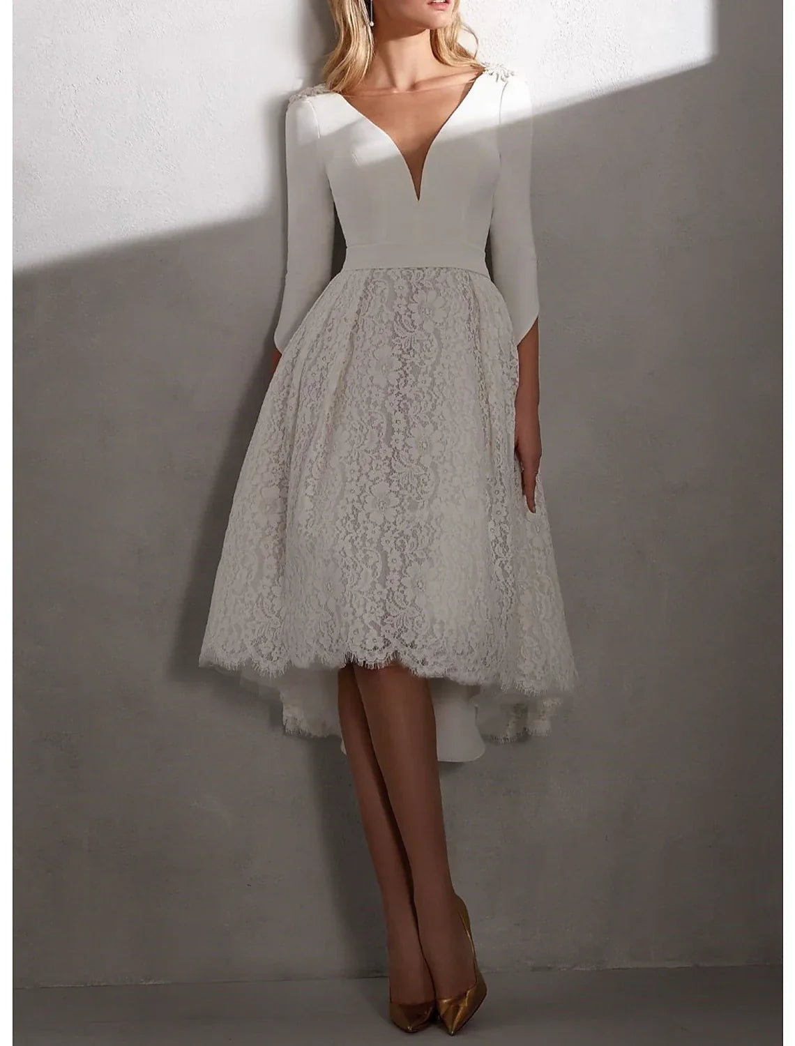 Reception Simple Wedding Dresses Wedding Dresses Sheath / Column Off Shoulder Cap Sleeve Tea Length Bridal Gowns With Appliques Split Front