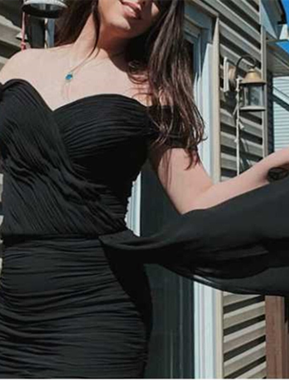 Sheath / Column Party Dresses Celebrity Style Dress Homecoming Cocktail Party Short / Mini Sleeveless Off Shoulder with Ruched