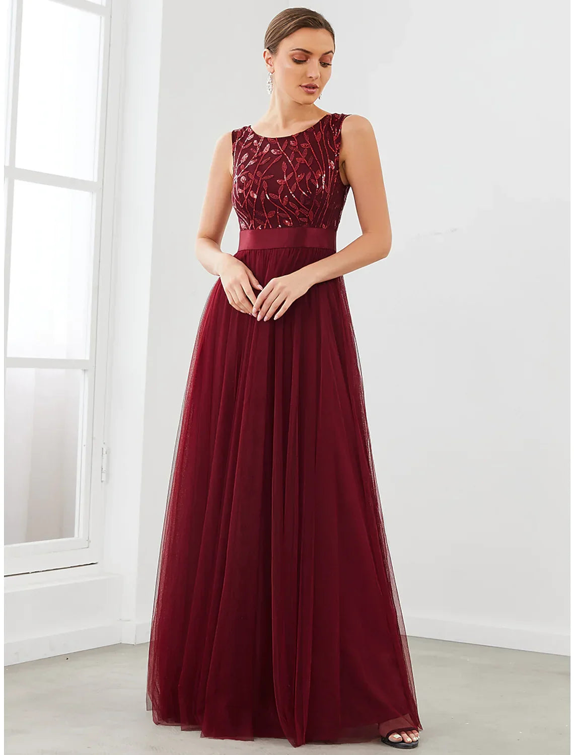 Bridesmaid Dress Sleeveless Sparkle Shine Floor Length with Tier