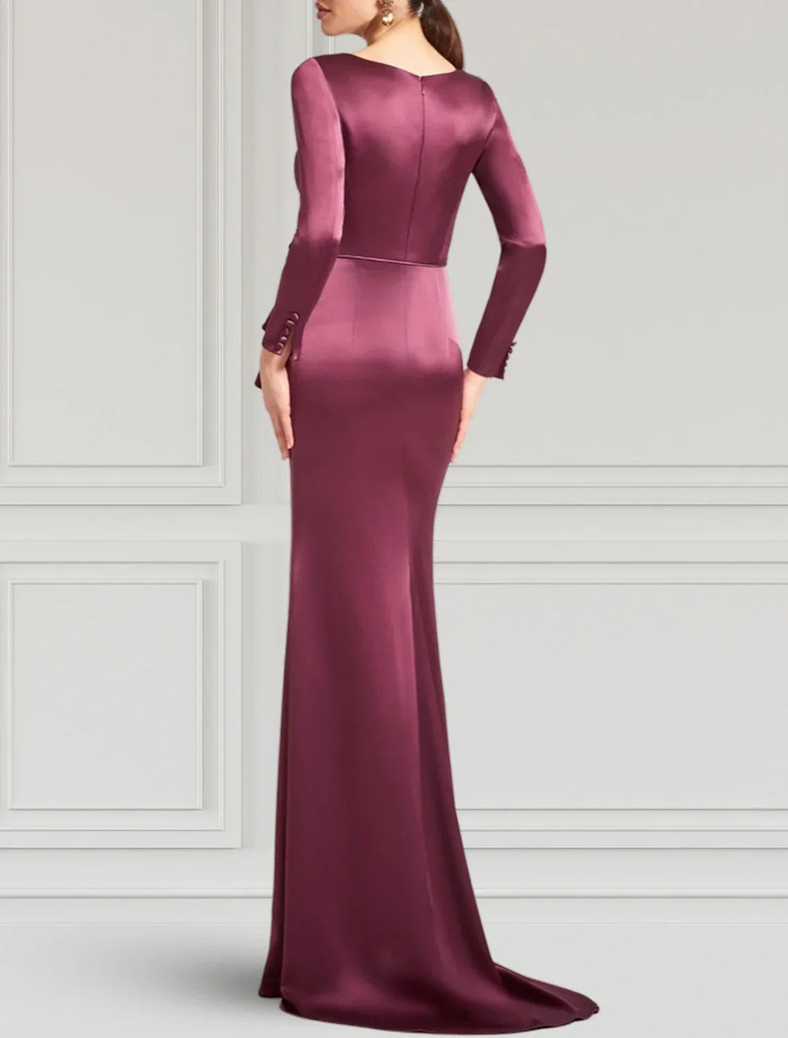 Sheath / Column Evening Gown Elegant Dress Formal Wedding Guest Sweep / Brush Train Long Sleeve V Neck with Appliques