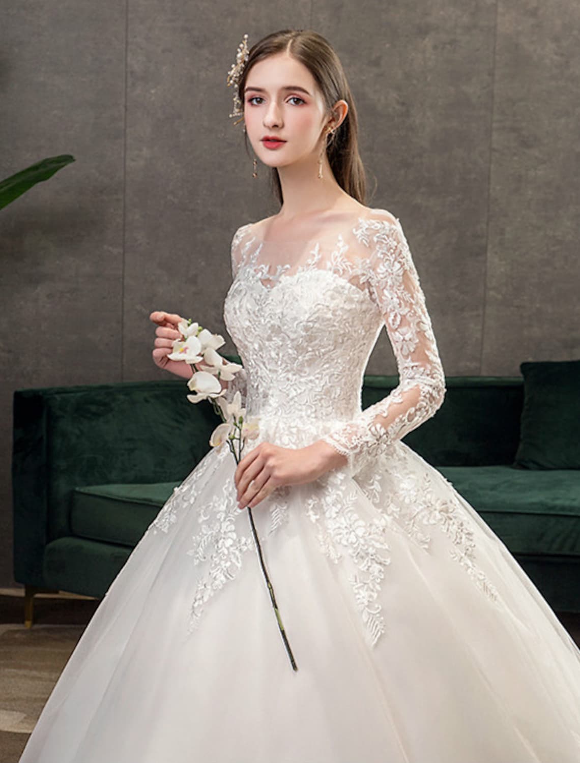 Engagement Open Back Formal Wedding Dresses Chapel Train Long Sleeve With Pleats Appliques