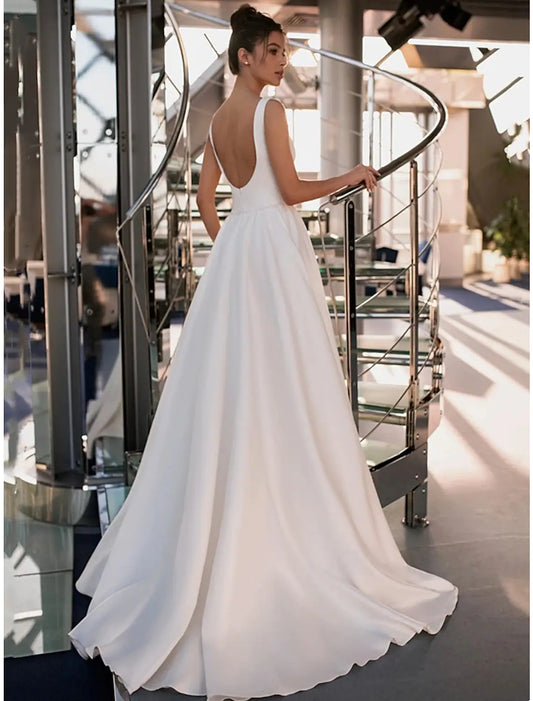 Elegant Red A-Line Square-Neck Sleeveless Classic-Back Floor-Length Wedding Dress