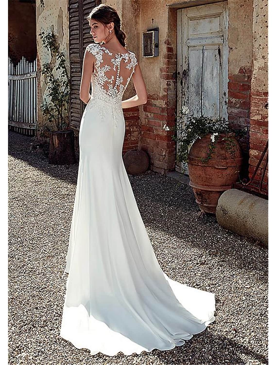 Beach Open Back Wedding Dresses With Appliques