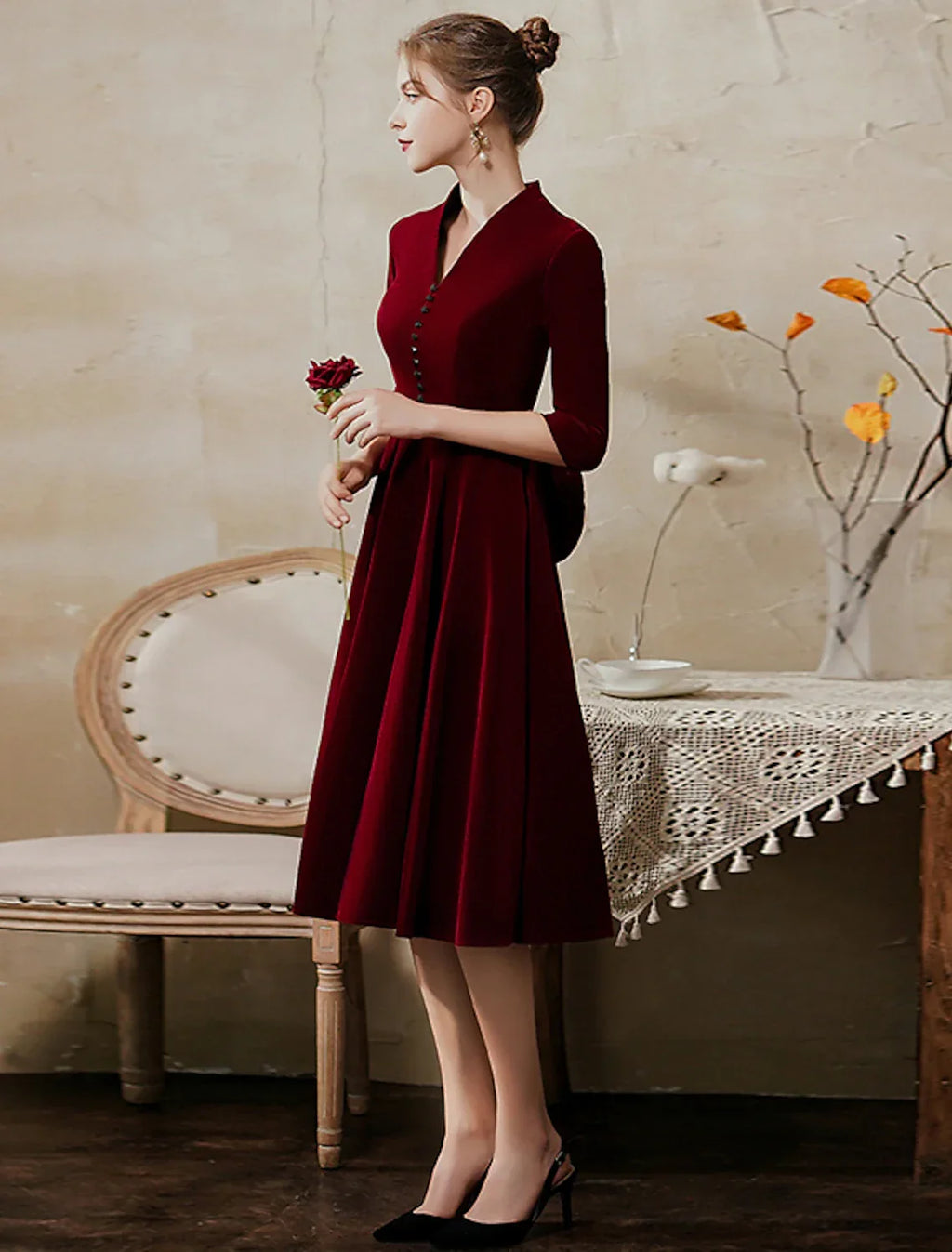 Minimalist Vintage Party Wear Cocktail Party Dress V Neck Half Sleeve Tea Length with Sleek