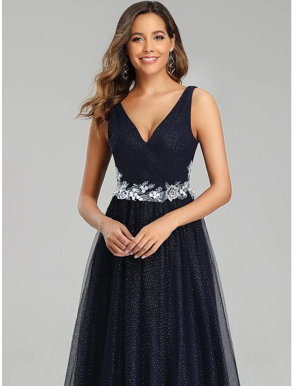 Empire Dress Wedding Guest Floor Length Sleeveless V Neck with Appliques