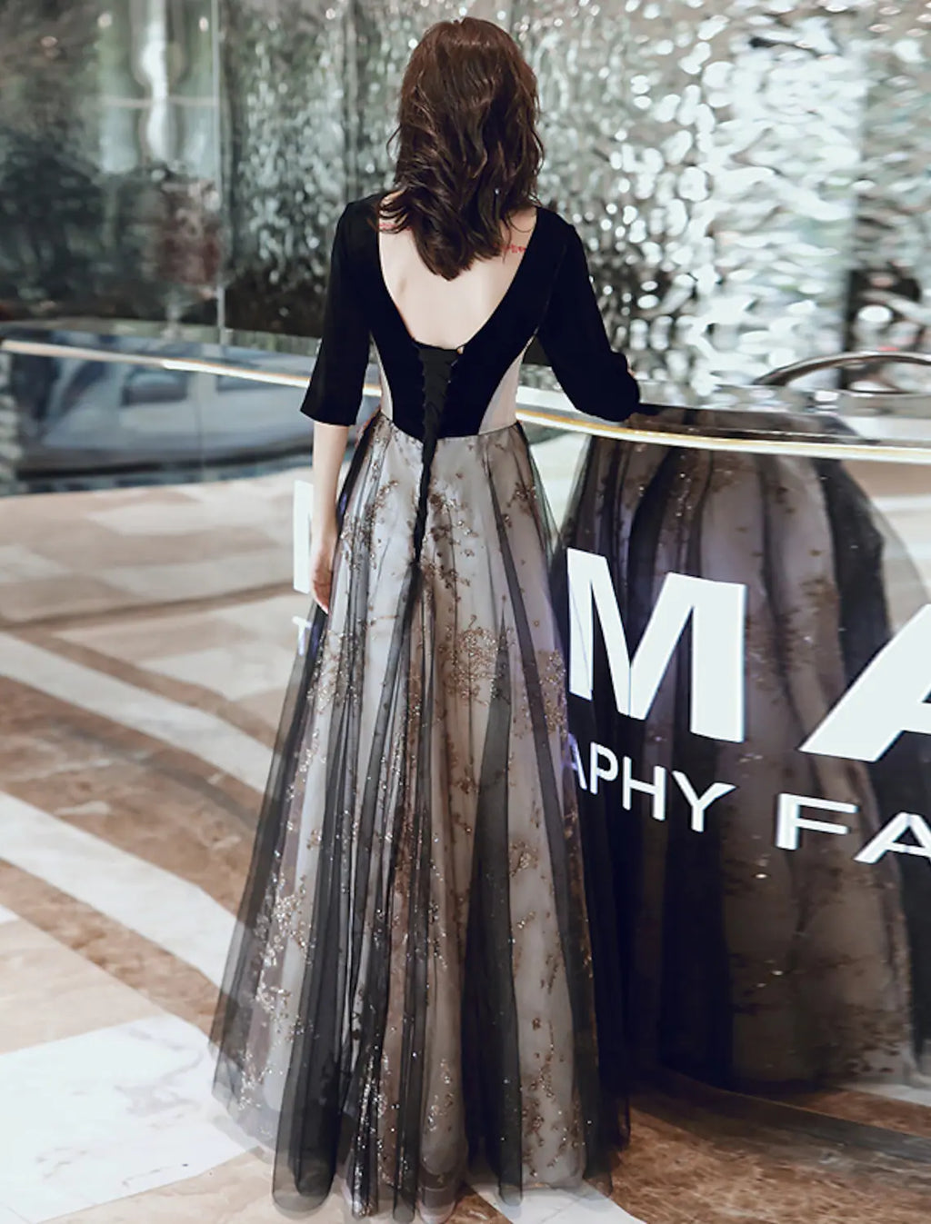 Glittering Party Wear Formal Evening Dress Half Sleeve Floor Length with Appliques