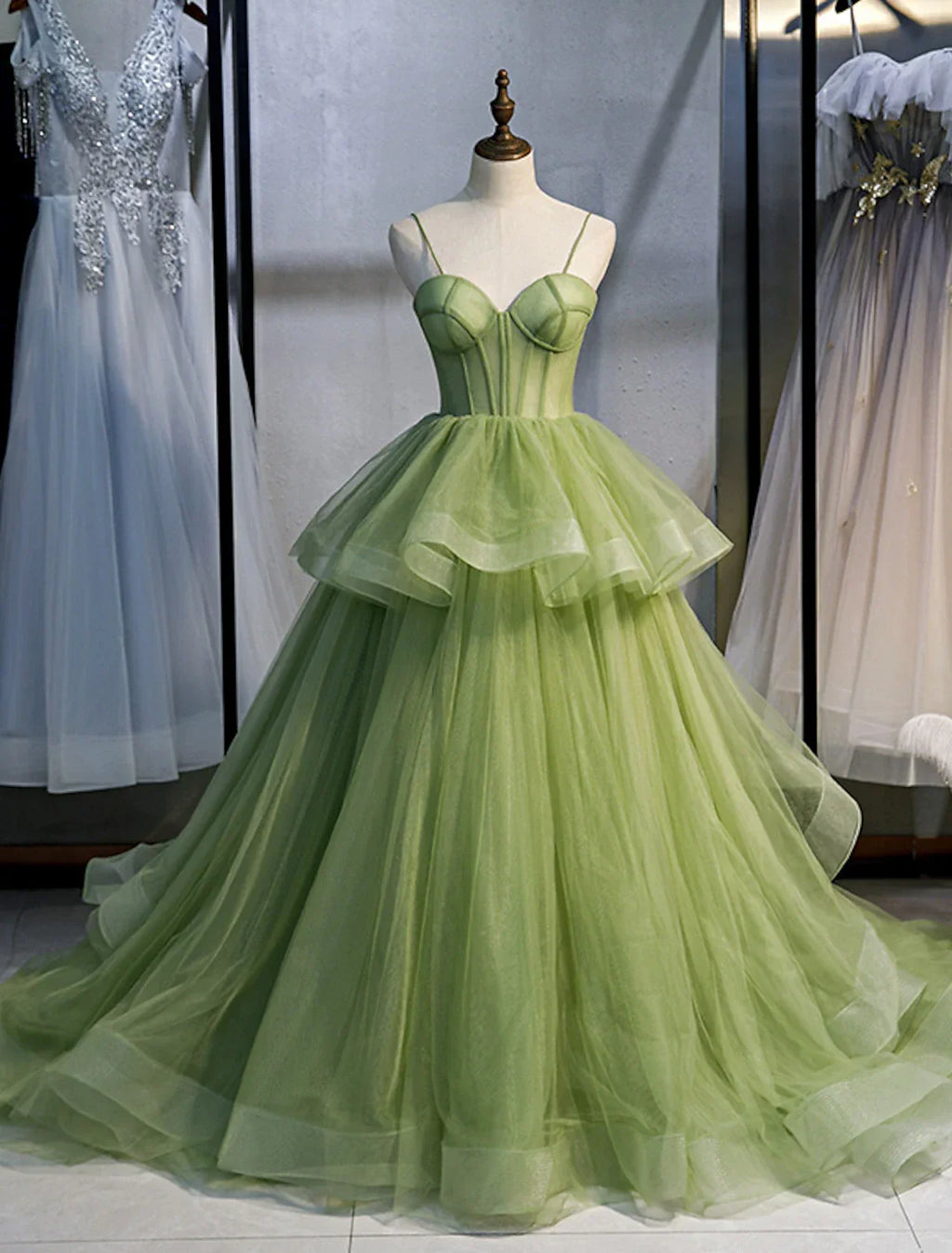 Ball Gown Quinceanera Dresses Elegant Dress Performance Sweet 16 Court Train Sleeveless Spaghetti Strap with Ruffles