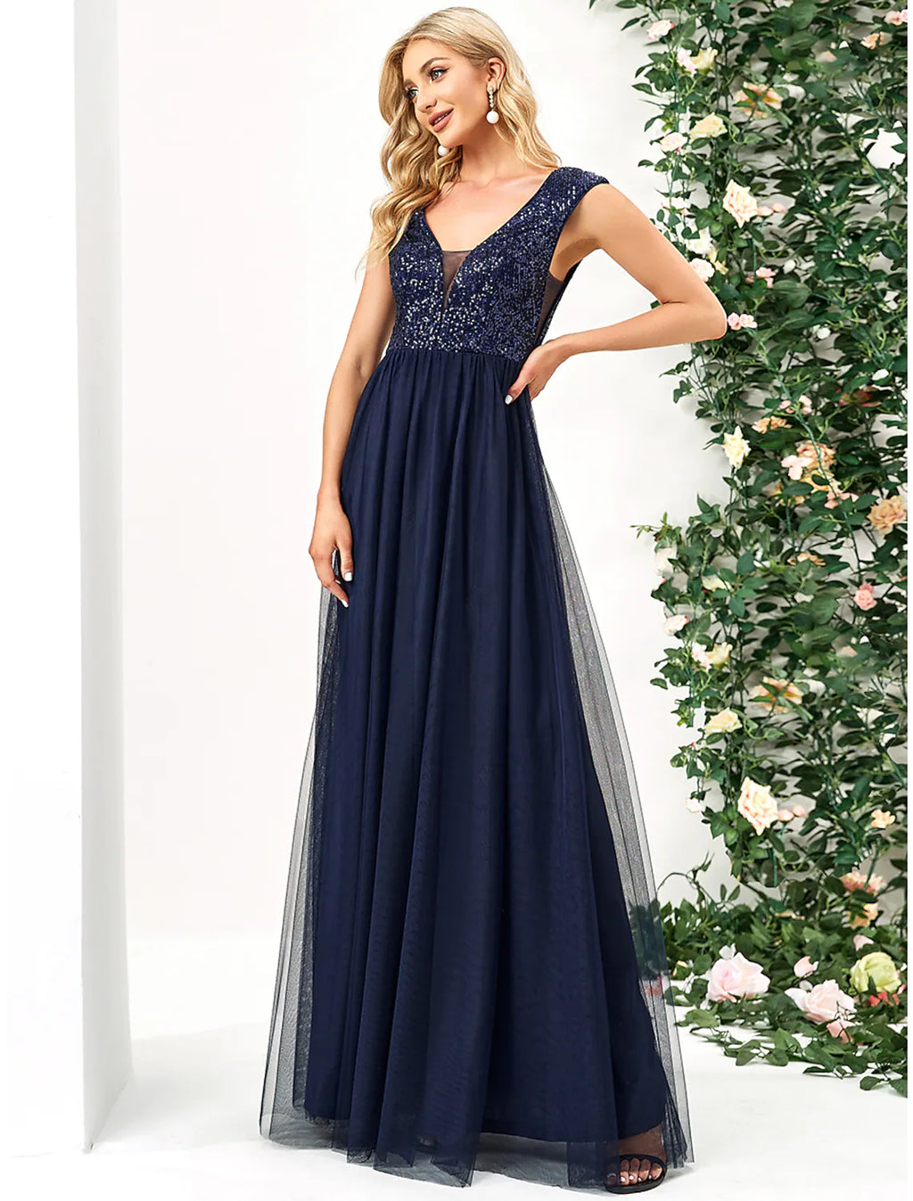 Prom Floor Length Sleeveless V Neck