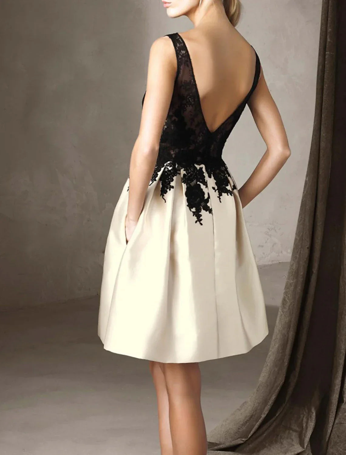 Cocktail Dresses Kentucky Derby Color Block Dress Party Wear Knee Length Sleeveless Jewel Neck with Pleats Embroidery
