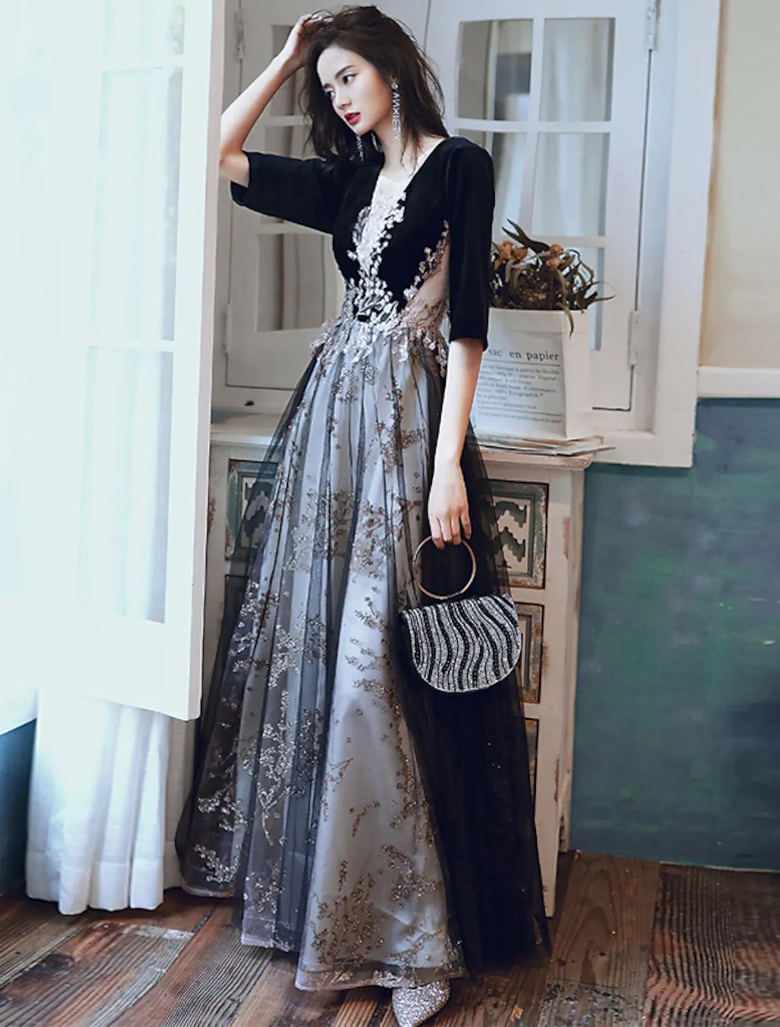 Glittering Party Wear Formal Evening Dress Half Sleeve Floor Length with Appliques
