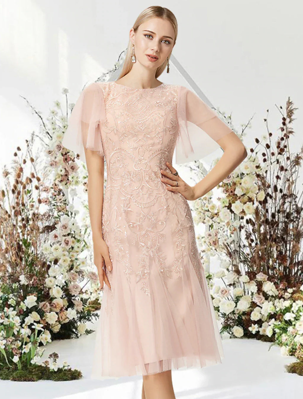 Cocktail Dresses Flirty Dress Graduation Cocktail Party Knee Length Half Sleeve Jewel Neck with Appliques