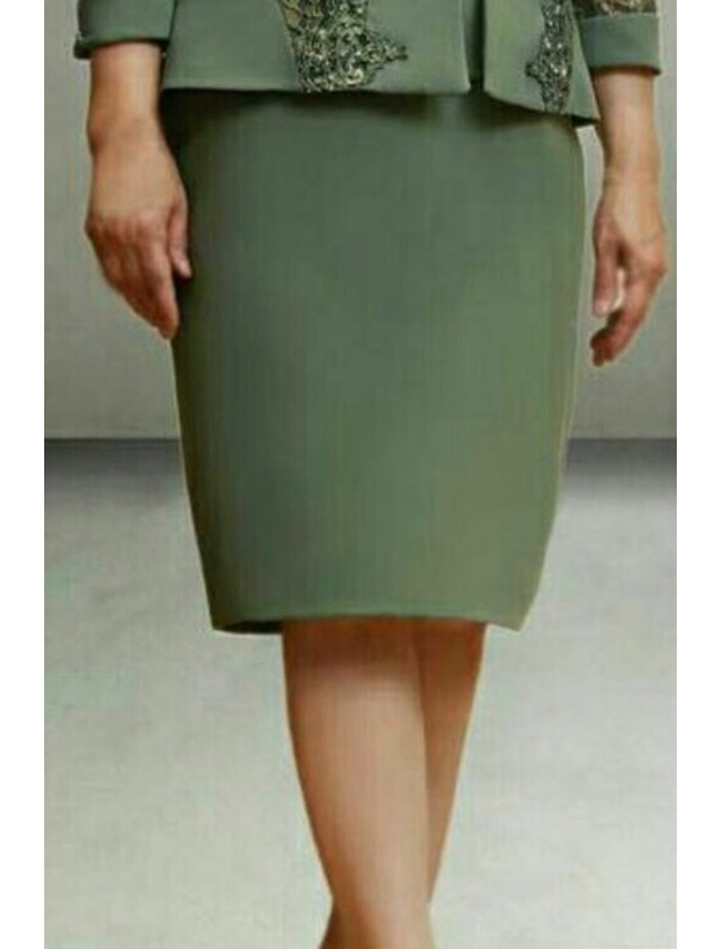 Two Piece Mother of the Bride Dress Wedding Guest Church Party Elegant Scoop Neck Knee Length Fabric Long Sleeve with Crystal Brooch