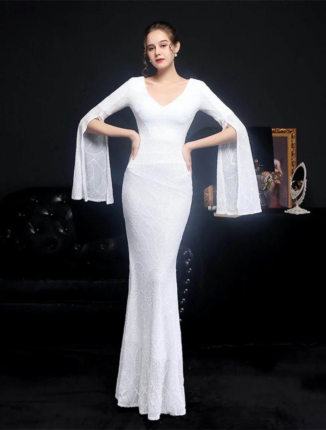 Mermaid / Trumpet Evening Gown Sparkle & Shine Dress Formal Floor Length Long Sleeve V Neck
