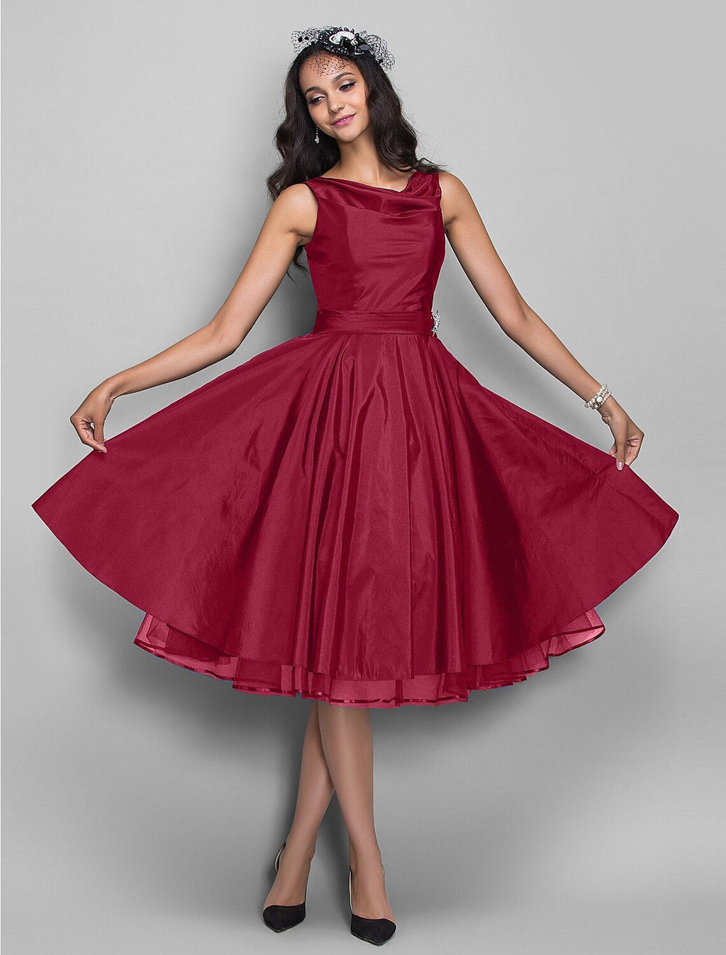 Cocktail Dresses Vintage Dress Halloween Knee Length Sleeveless V Neck Taffeta with Pleats Crystals