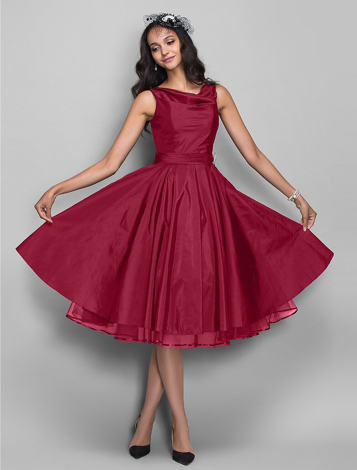 Cocktail Dresses Vintage Dress Halloween Knee Length Sleeveless V Neck Taffeta with Pleats Crystals