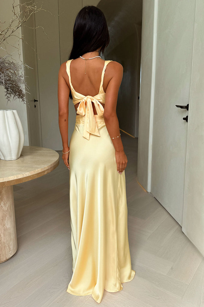 Refined Beautiful Timeless Elegant Yellow Satin Mermaid V-Neck Sleeveless Floor-Length Prom Dress