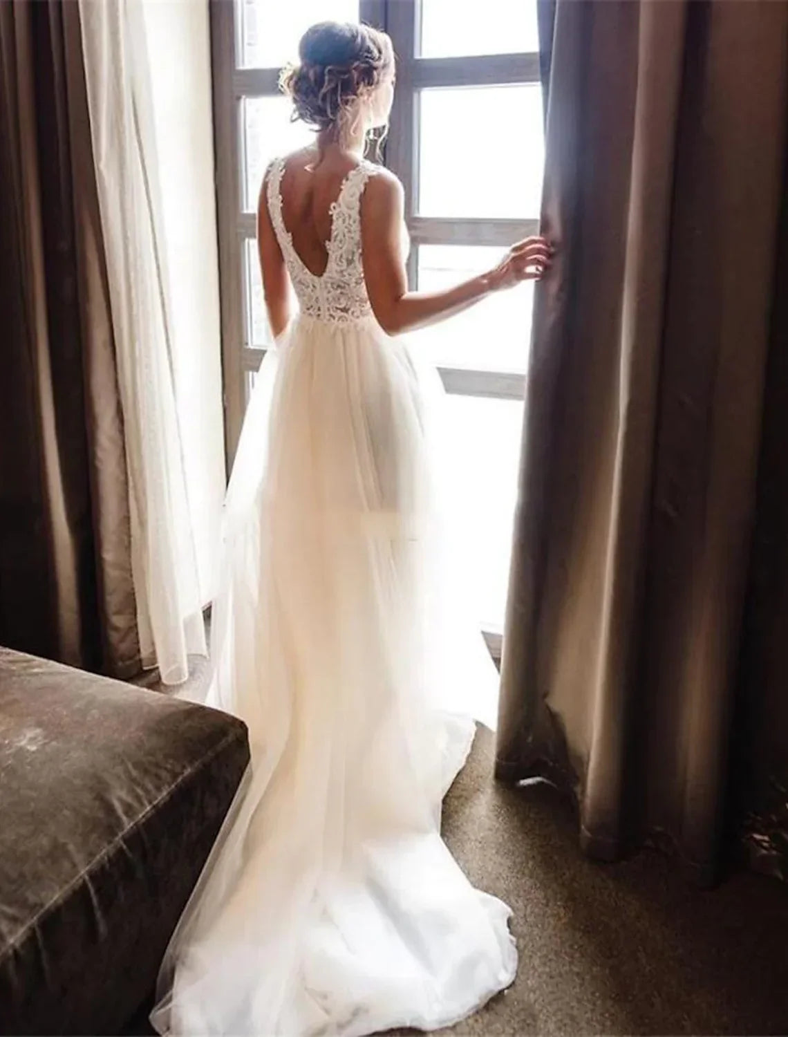 Beach Wedding Dresses Floor Length A-Line Sleeveless V Neck With Pleats Appliques