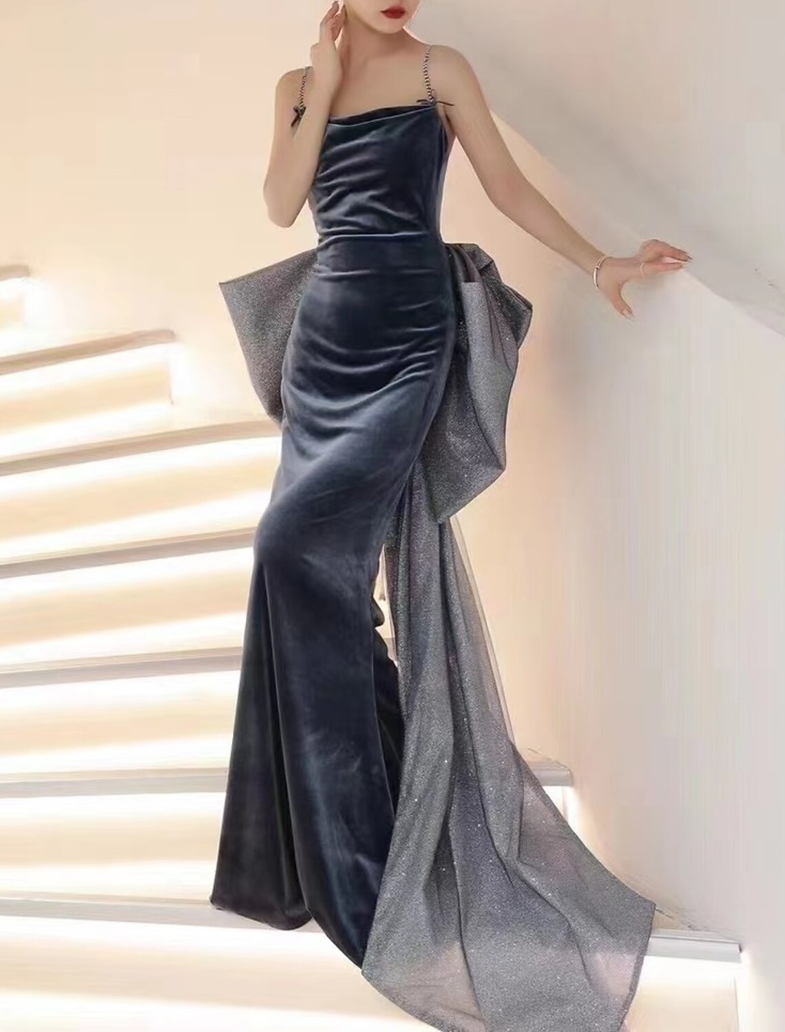 Celebrity Style Elegant Engagement Prom Dress Spaghetti Strap Long Sleeve Sweep / Brush Train with Bow(s) Crystals
