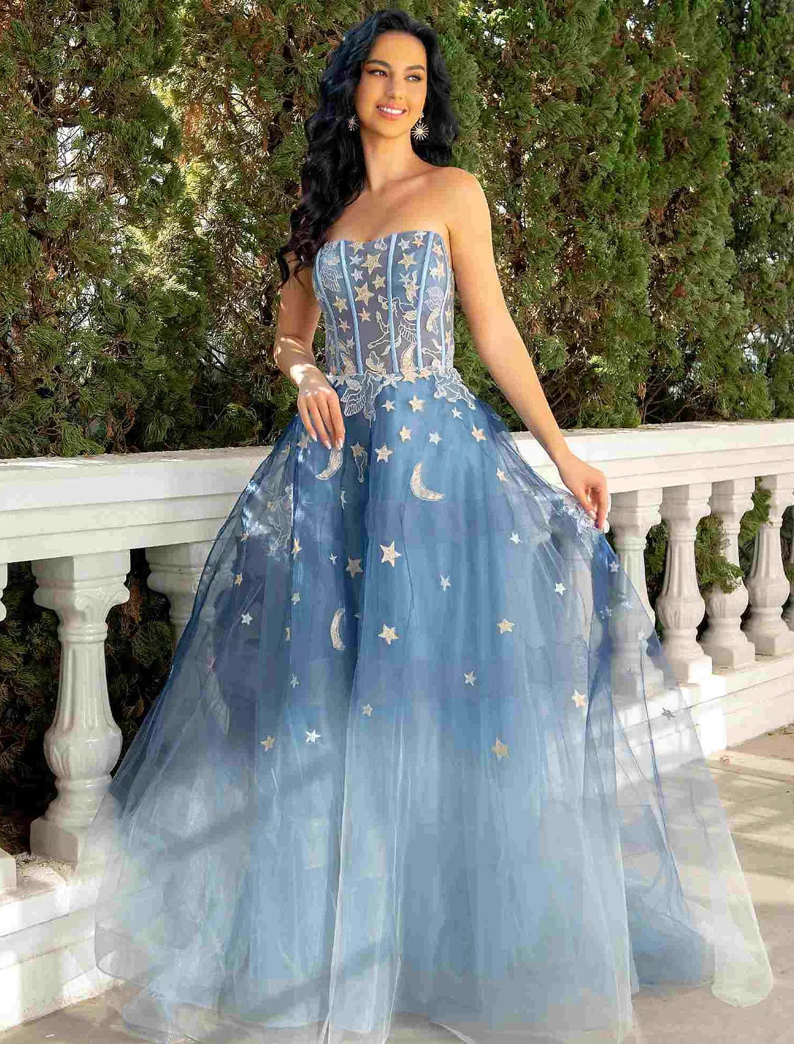Ball Gown Prom Dresses Luxurious Dress Wedding Party Sleeveless Strapless with Appliques