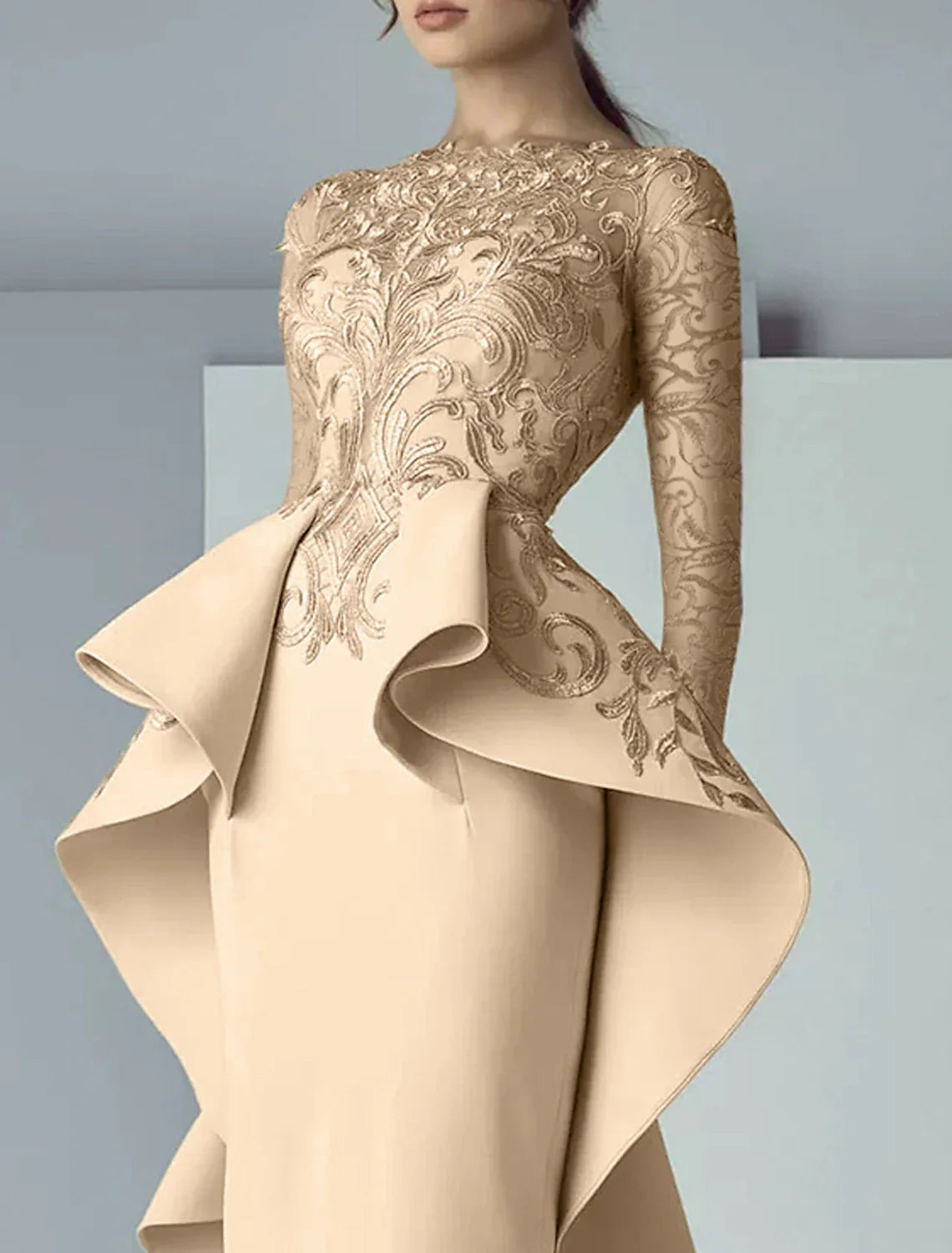 Sheath / Column Mother of the Bride Dress Formal Wedding Guest Party Elegant Scoop Neck Floor Length Fabric Long Sleeve with Ruffles Appliques