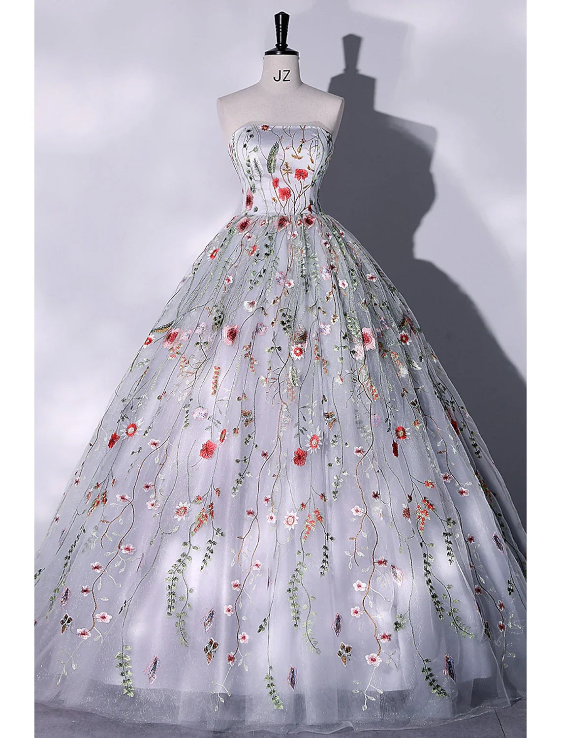 Ball Gown Evening Gown Elegant Dress Quinceanera Birthday Floor Length Sleeveless Strapless with Slit Embroidery Appliques