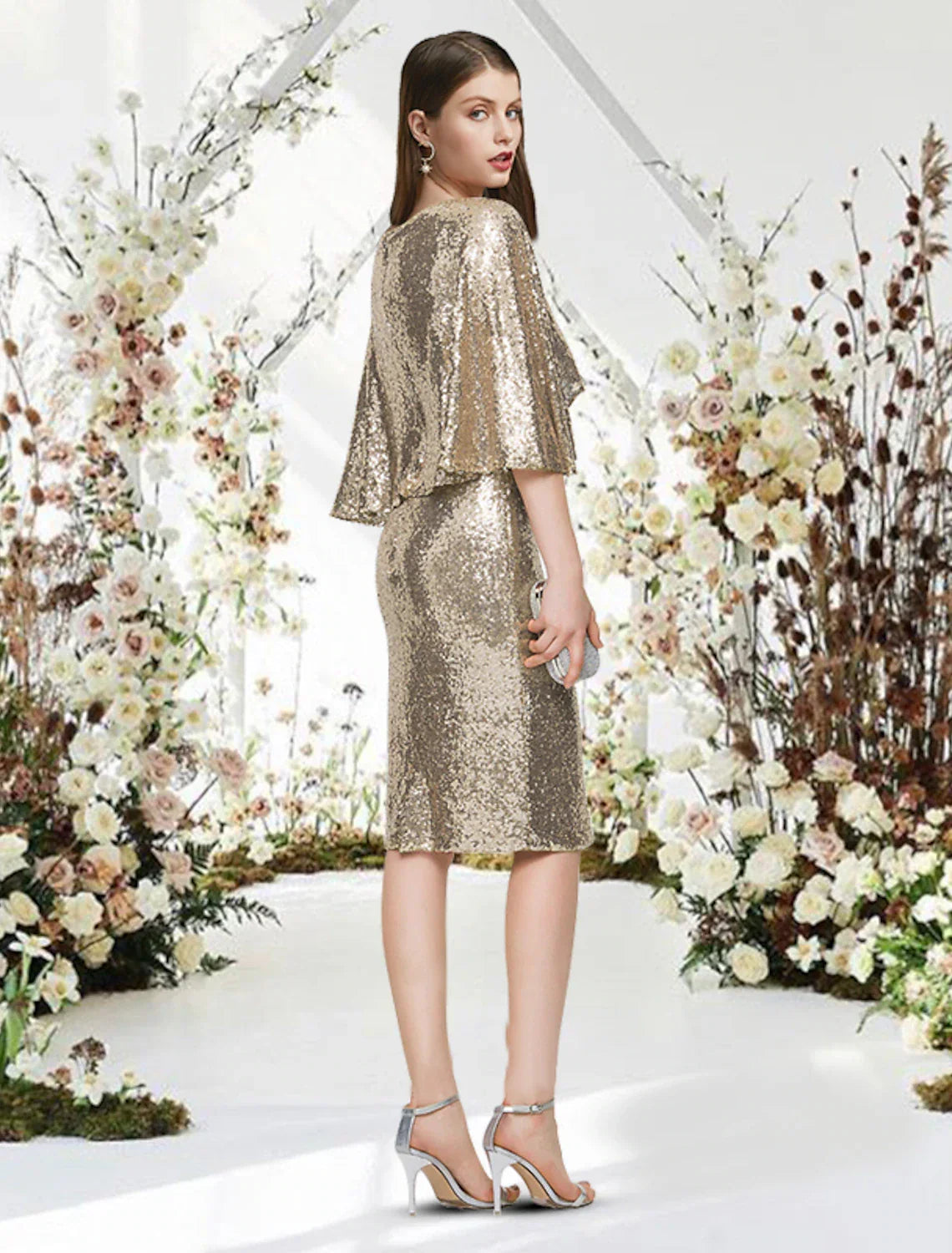 Sheath / Column Cocktail Dresses Glittering Dress Graduation Cocktail Party Knee Length Half Sleeve V Neck with Sleek